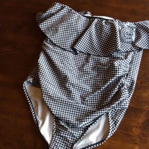 NWT Kara Sol XL(16/18) ladies one piece swimsuit